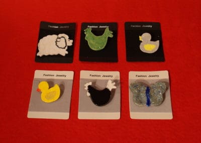 Broches 002